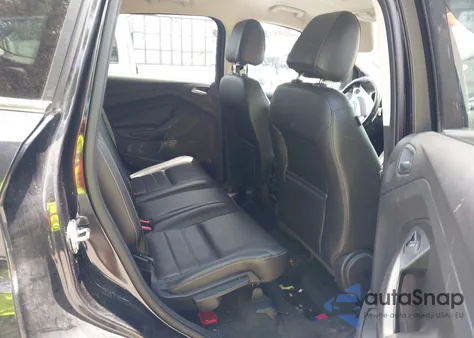 2014 Ford Escape Titanium z USA, uszkodzony, nr VIN 1FMCU9J96EUA26469